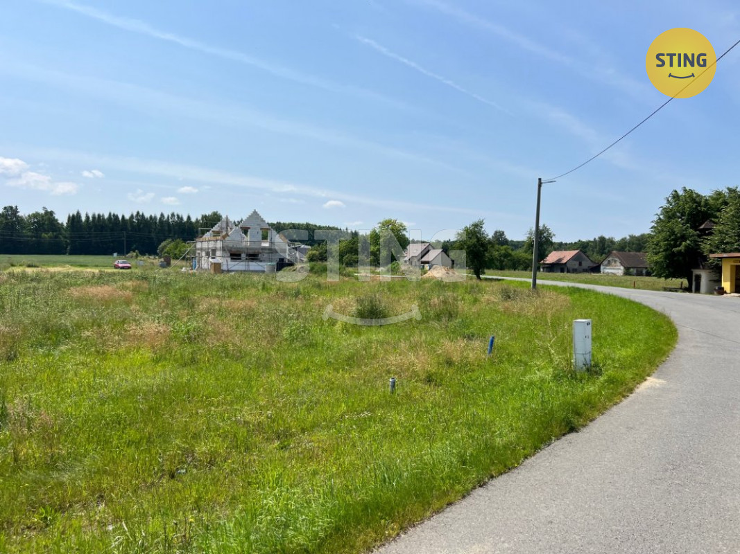 Prodej stavebního pozemku 1155m2 (včetně vybudovanýc, 129035