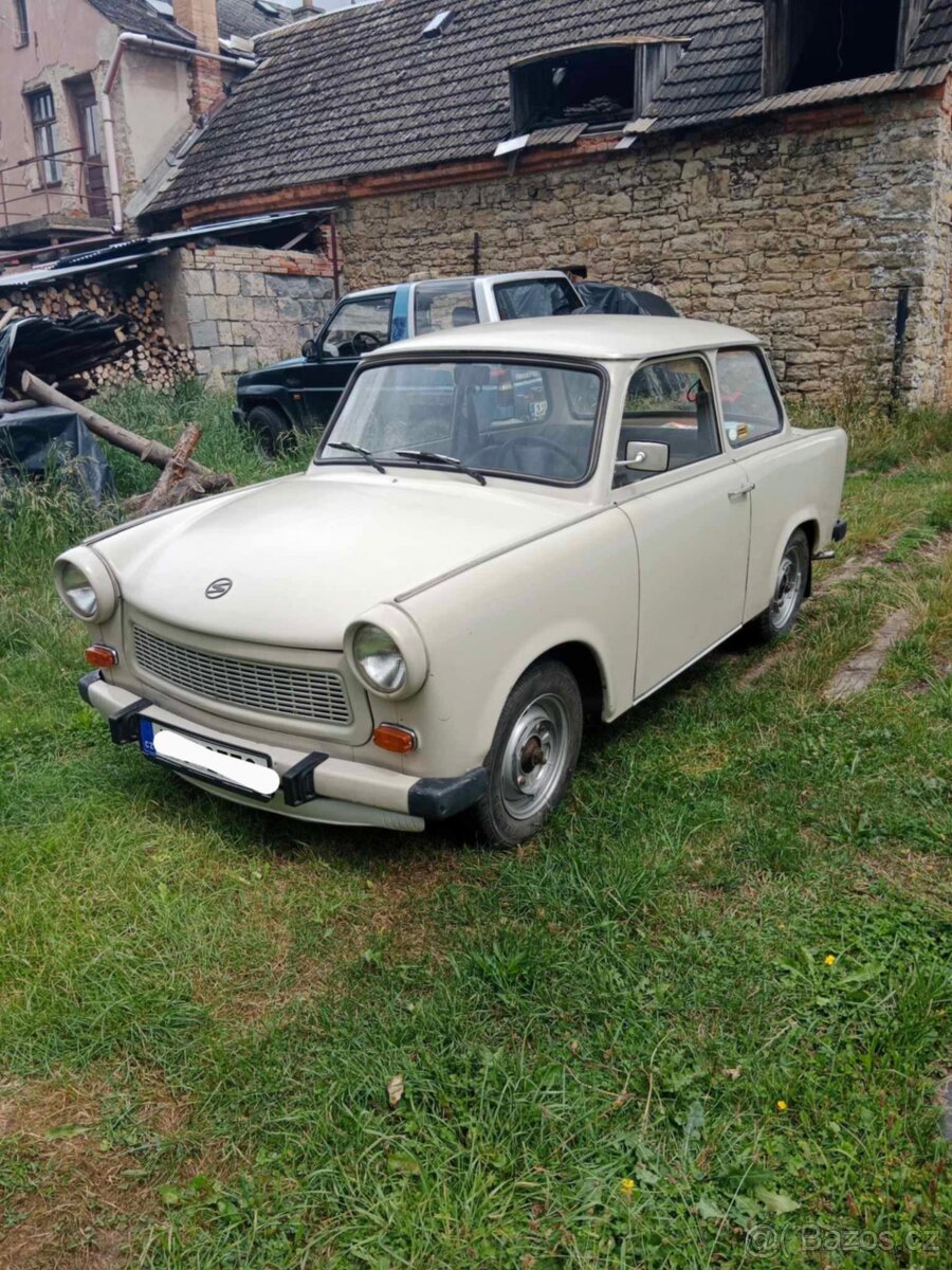 TRABANT 601- 6V