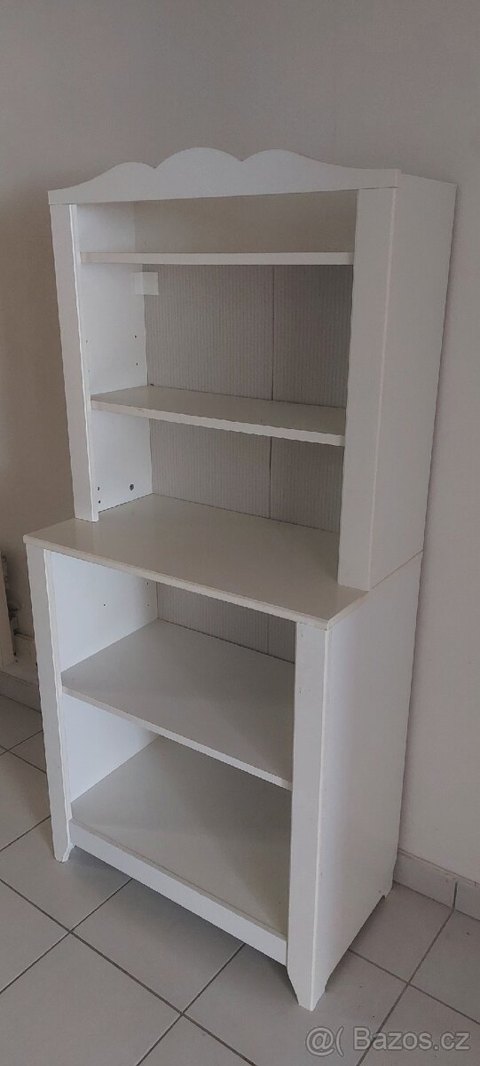 Dětská knihovna Ikea