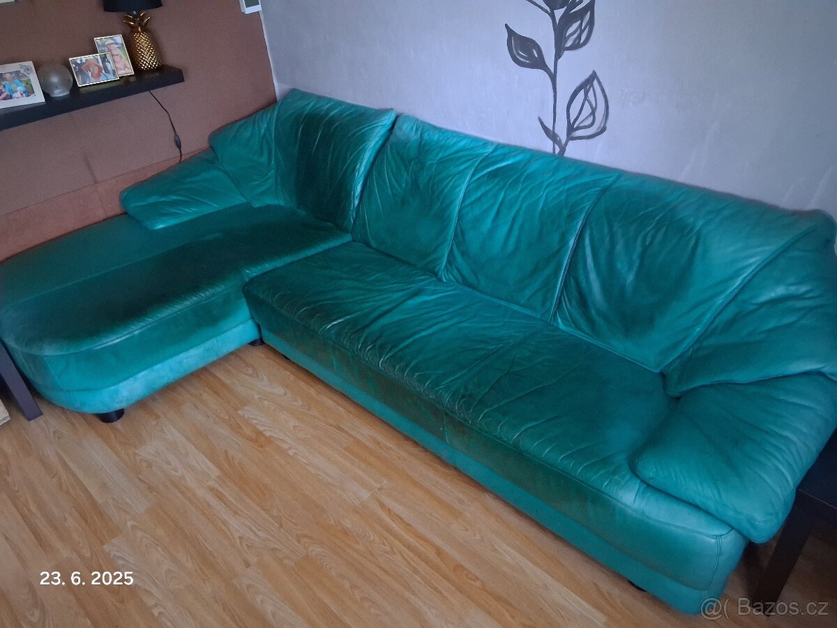 prodám rohovou sedačku