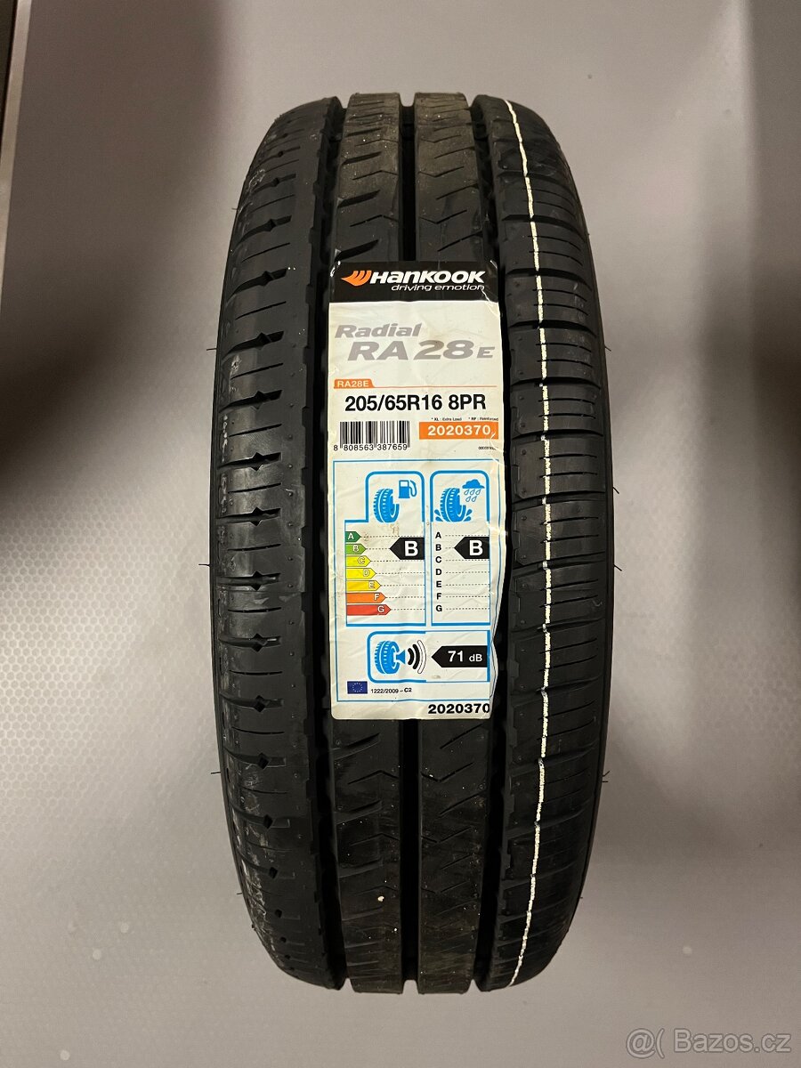 1ks NOVÁ ZIMNÍ PNEUMATIKA HANKOOK RADIAL RA28E 205/65/16 C 1