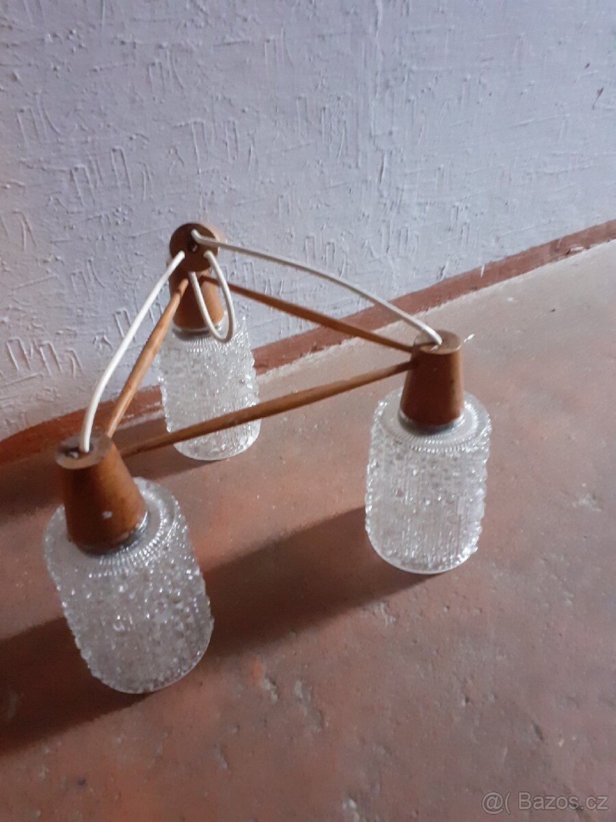 Prodám různé lustry dle fotek