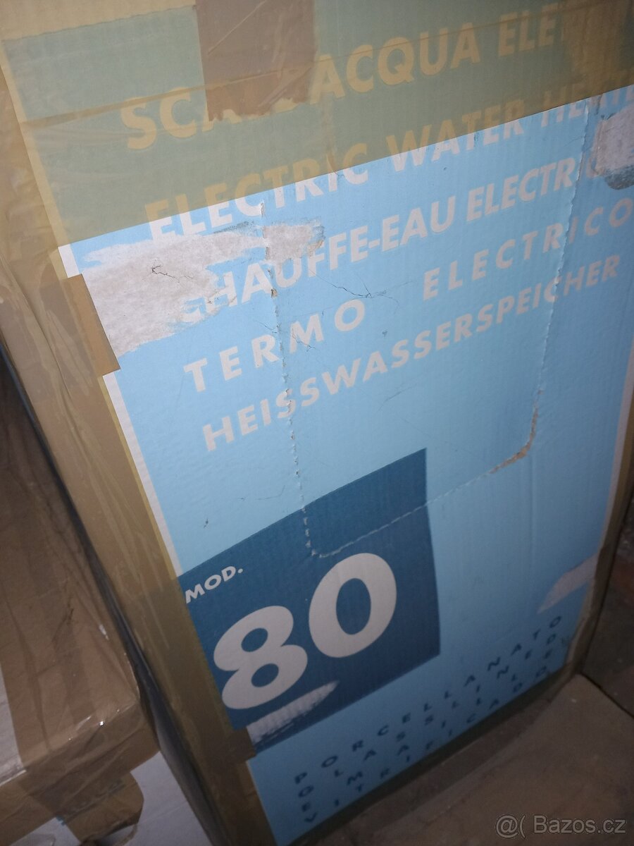 Elektrický ohřívač vody