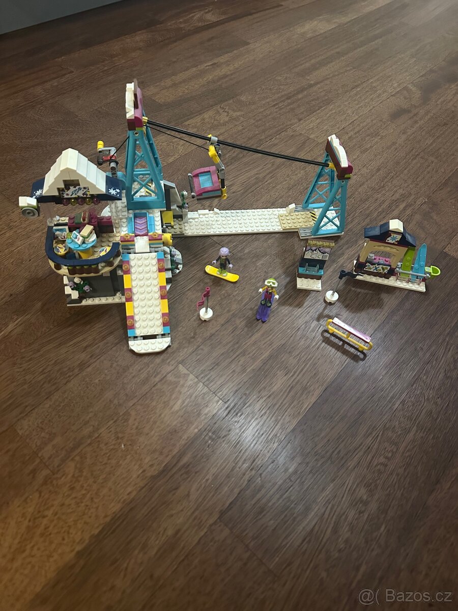 Lego friends lyžařský vlek