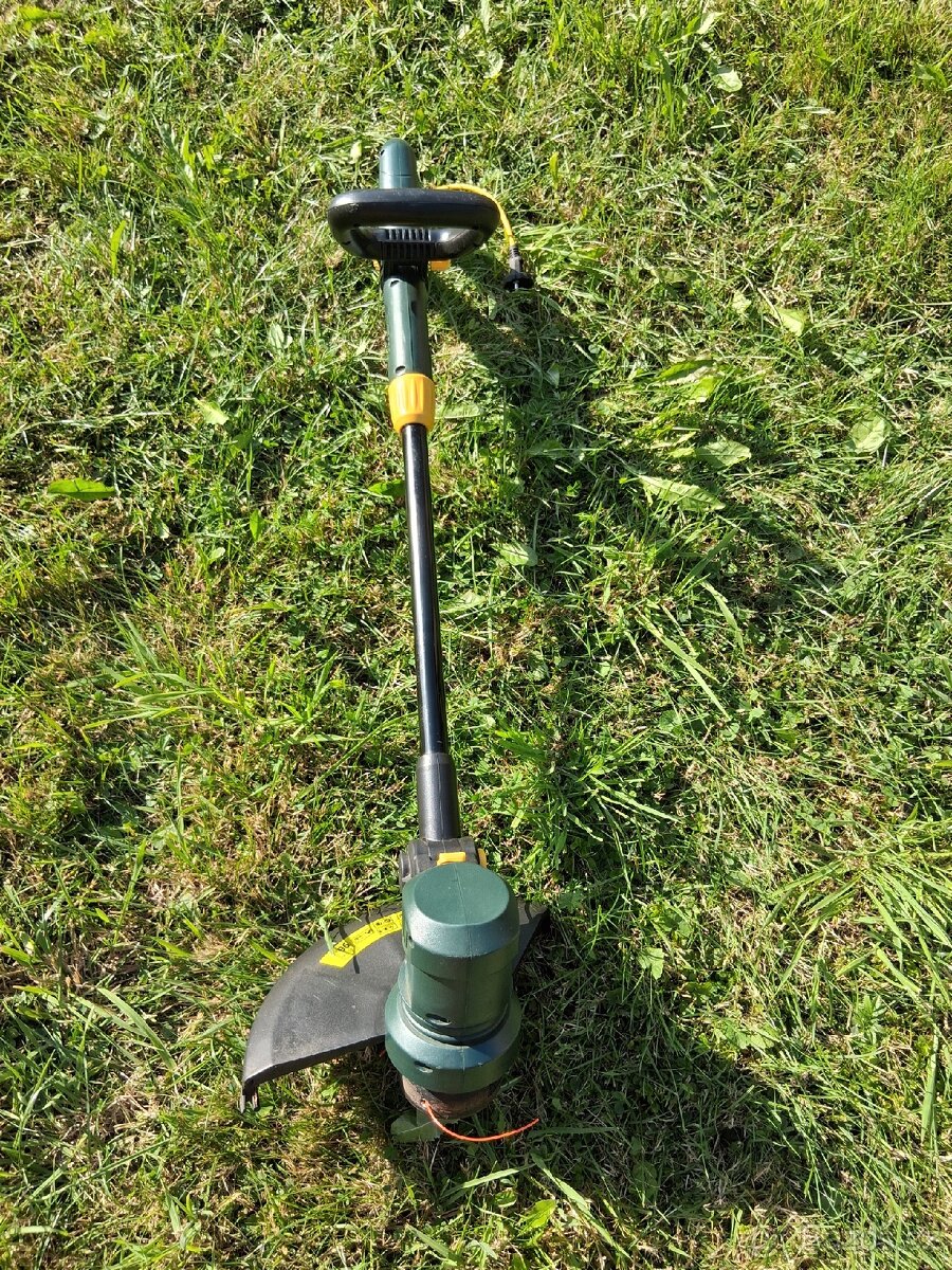 Elektrická strunová sekačka Grass Trimmer 500W