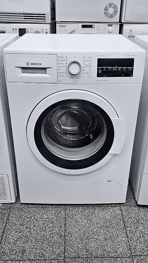 Automatická pračka BOSCH, display, inverter