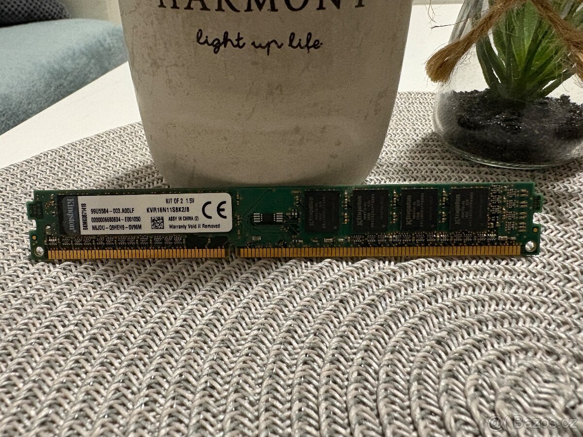 Kingston ValueRAM DDR3 4GB (1600MHz), CL11 (kvr16n11s8k2/8)