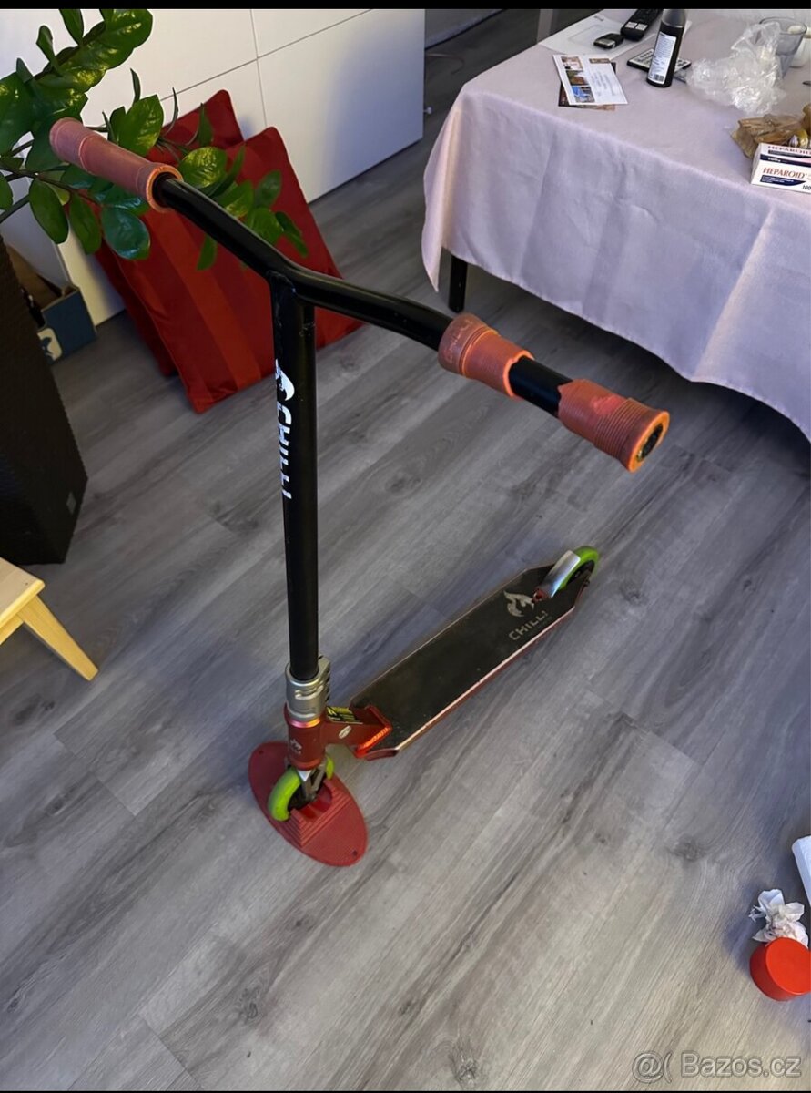 Chilli Pro koloběžka