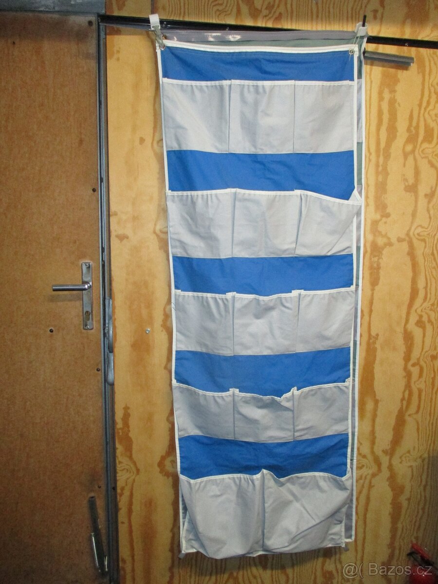 kapsář do stanu nebo karavanu