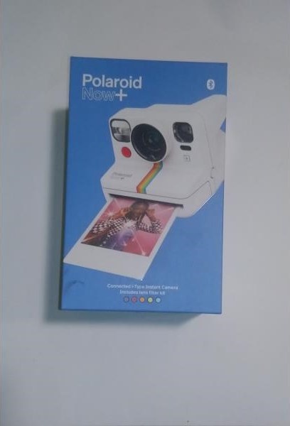 NOVÝ POLAROID Now+