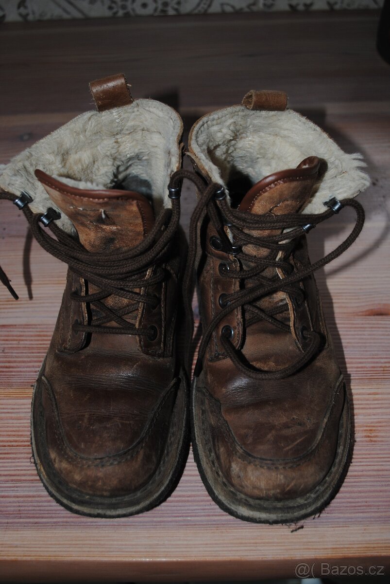 prodám dětské zimní boty Baťa vel. 35, stélka 23 cm