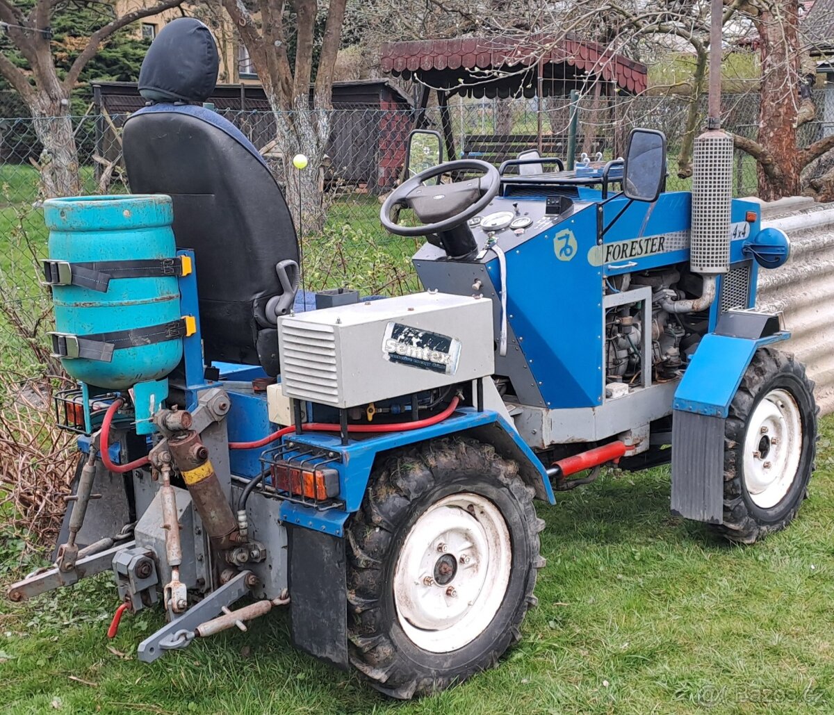 MaloTraktor 4x4 domácí výroby