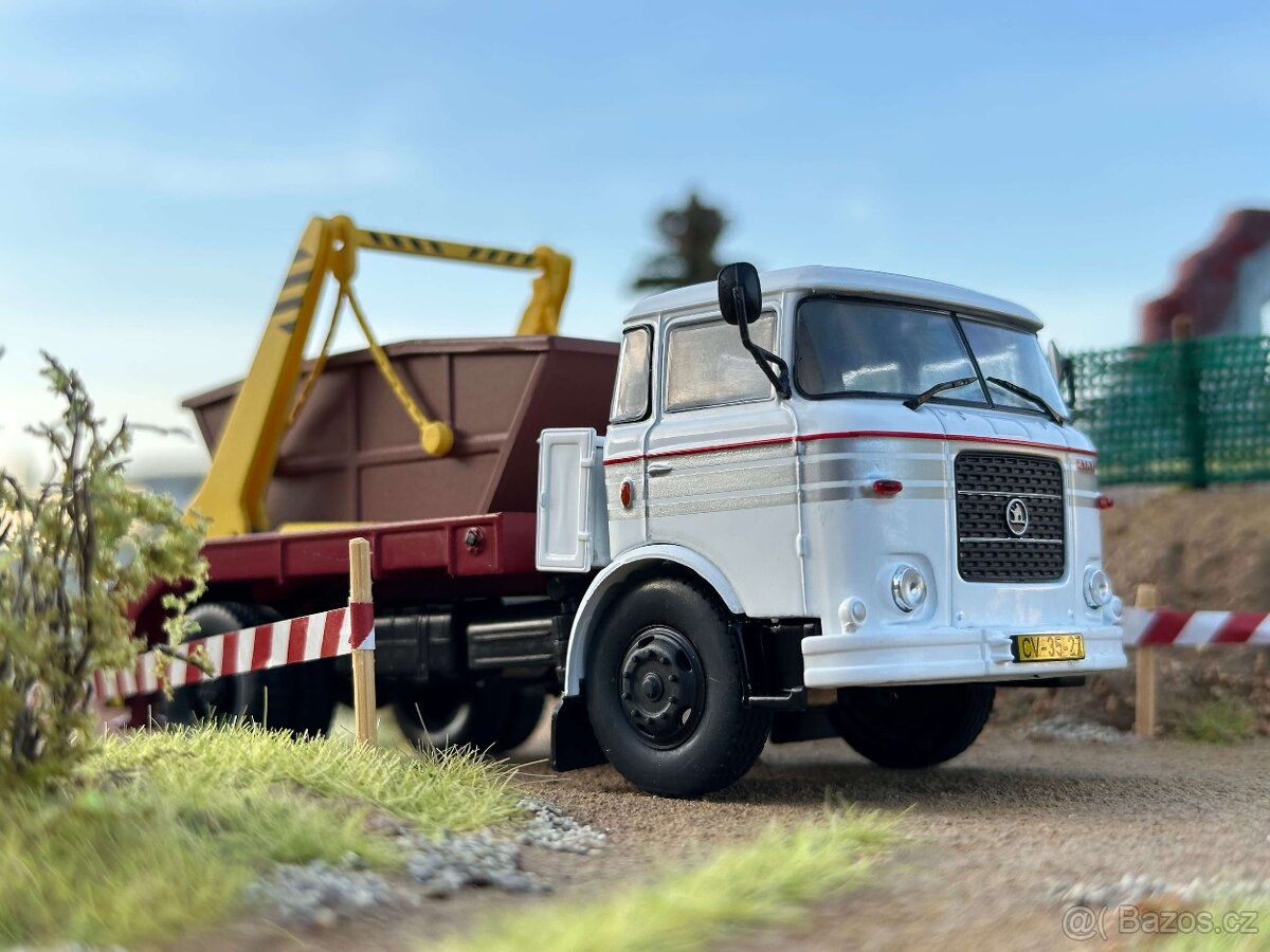 ŠKODA LIAZ/ TATRA predam zberatelske modely. Mierka 1:43.