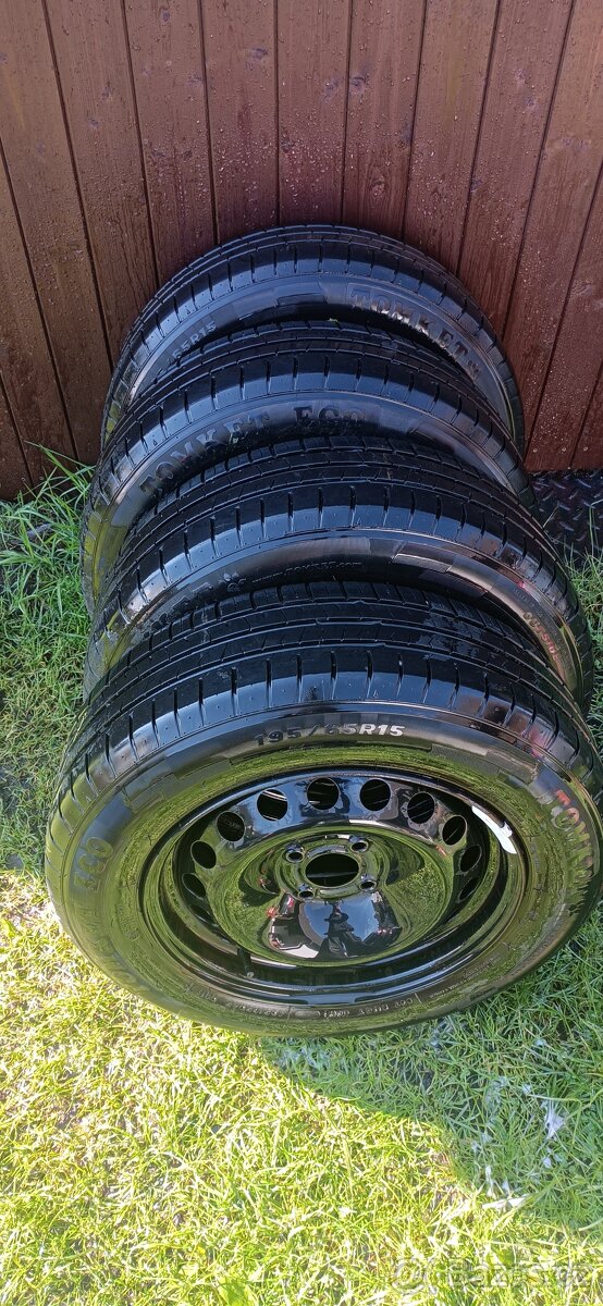 Prodám letní sadu kol 195/65/R15 , 7mm vzorek