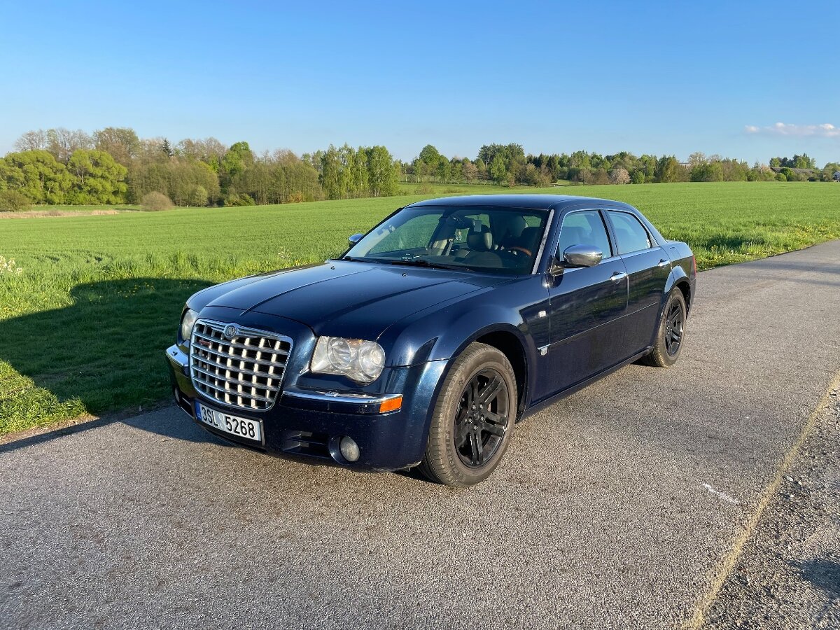 Chrysler 300C 5.7 HEMI
