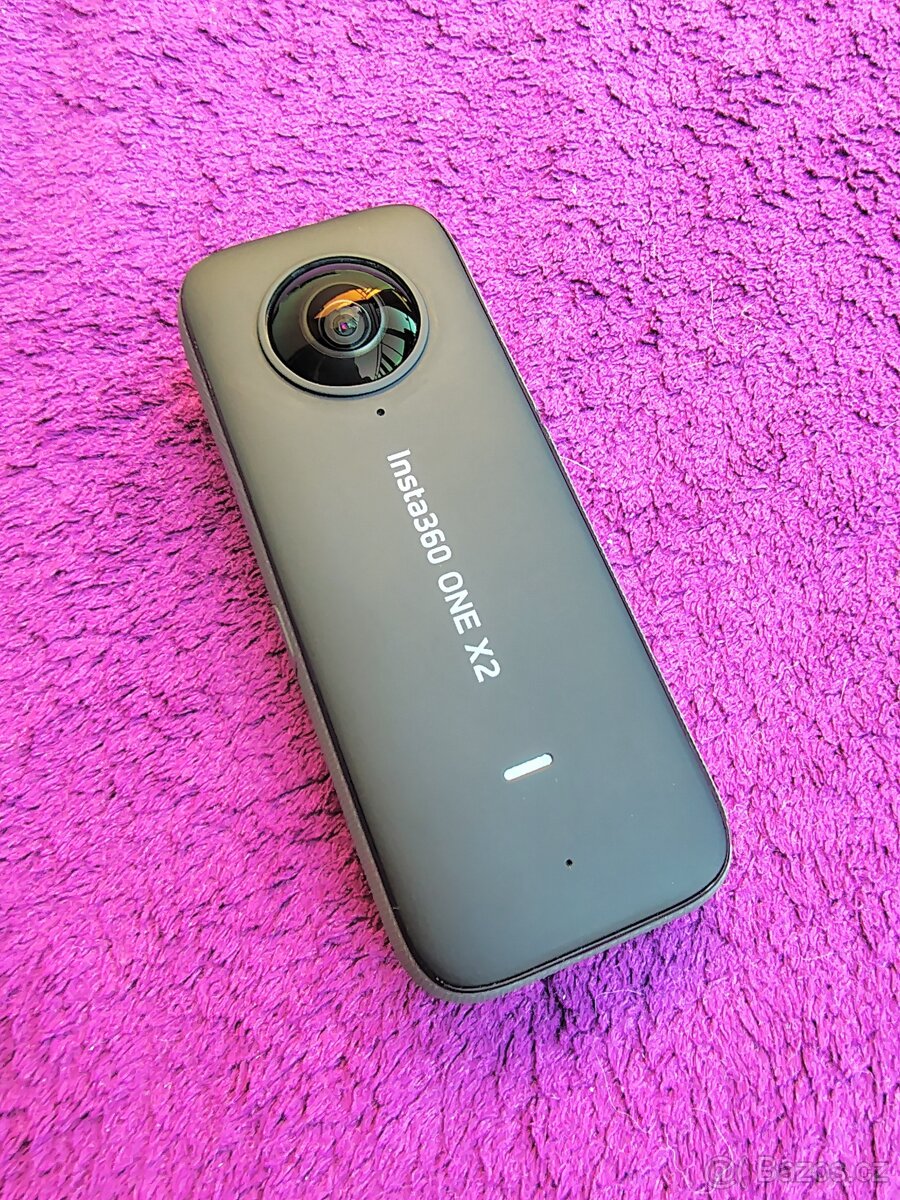 Insta360 X2 + prislusenstvi