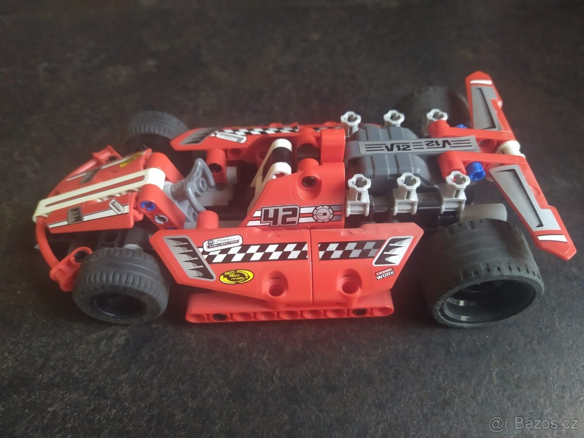 LEGO