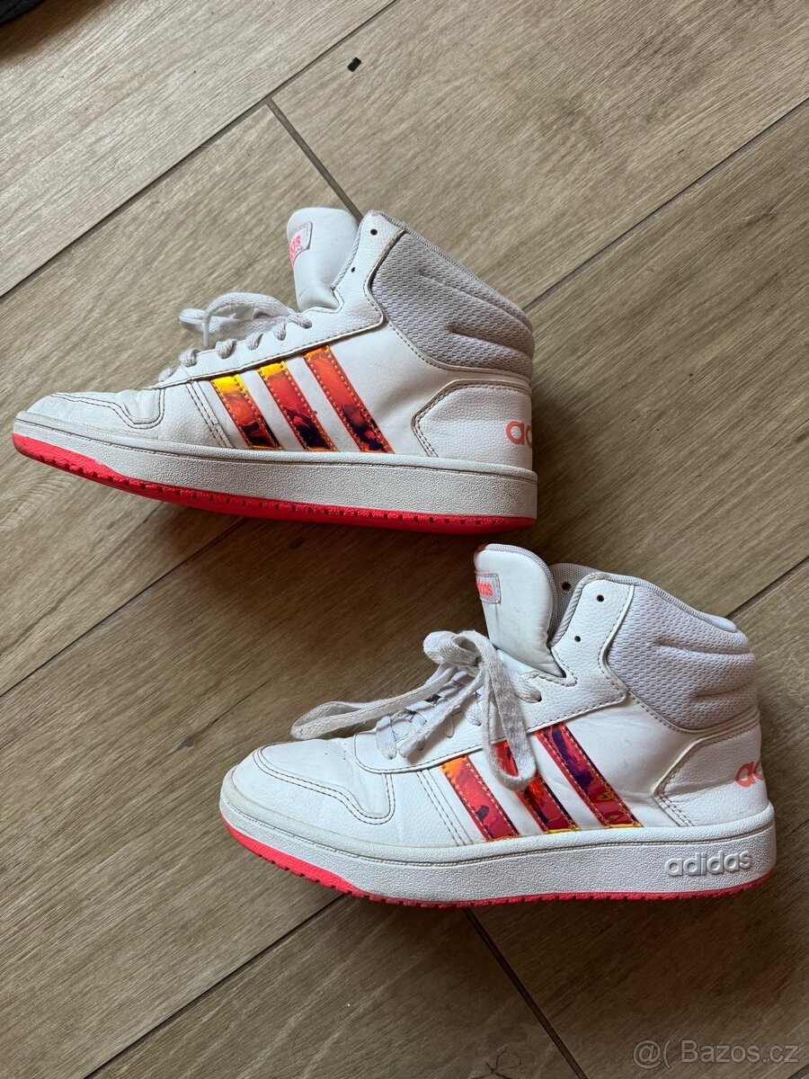 Kotníčkové boty Adidas vel. 38