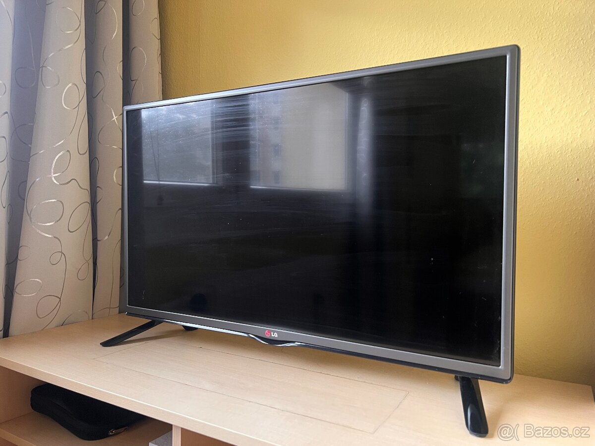 Televize LG 32LB550U