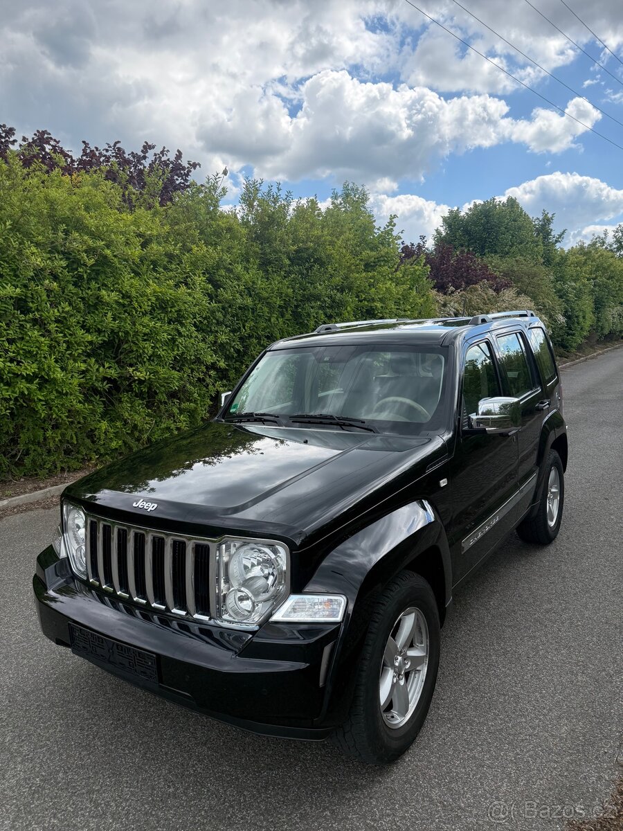 JEEP CHEROKEE 4x4 LIMITED, 3.7 V6 151kW, BEZ KOROZE, KLIMA