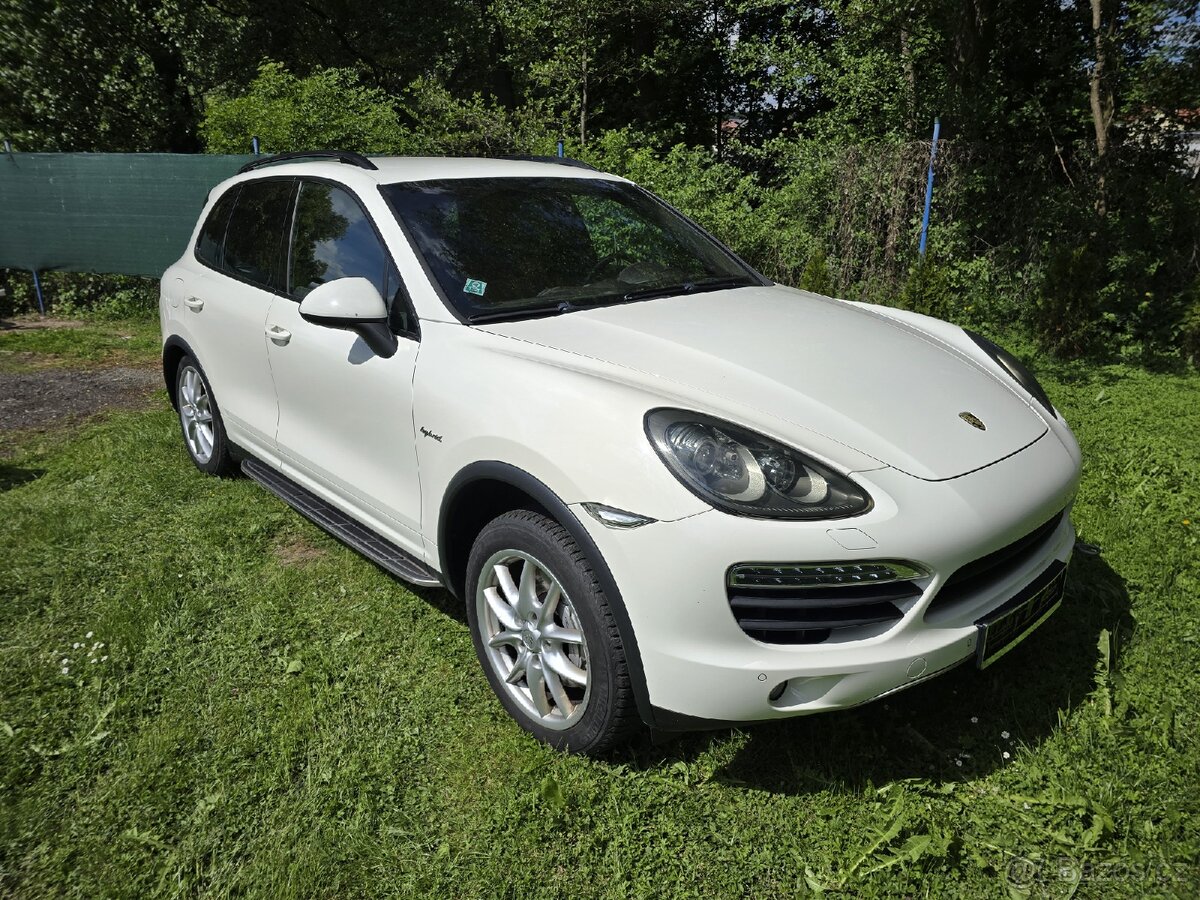 Porsche Cayenne S 3,0 Tsfi Hybrid Benzin Full vybava