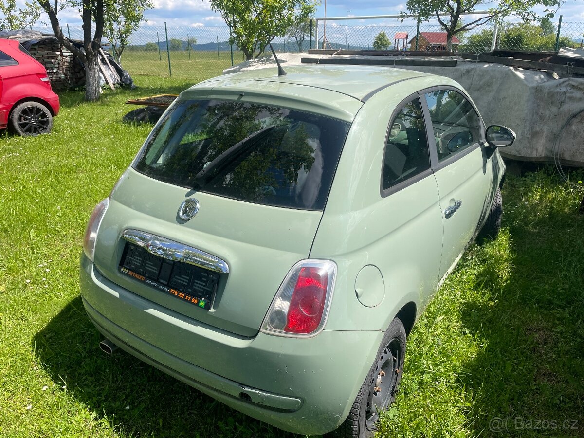fiat 500 na díly