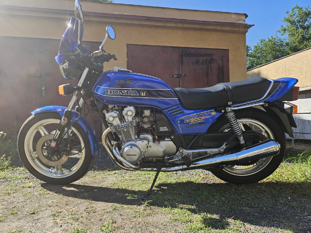 Honda CB900F Boldor