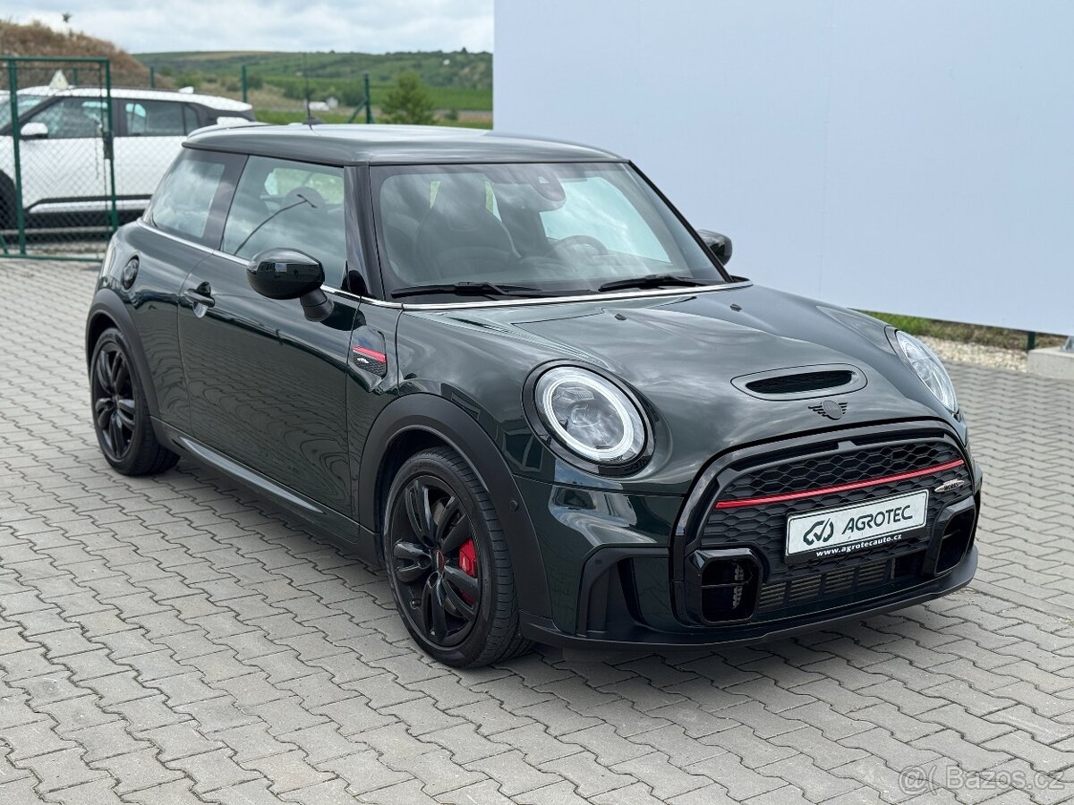 Mini Cooper 2.0 170 kW John Cooper Works / CZ