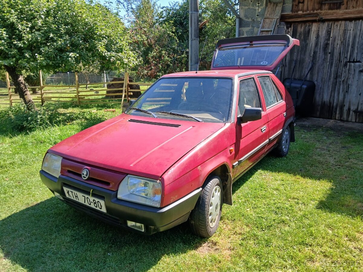 Škoda Favorit 135 LS