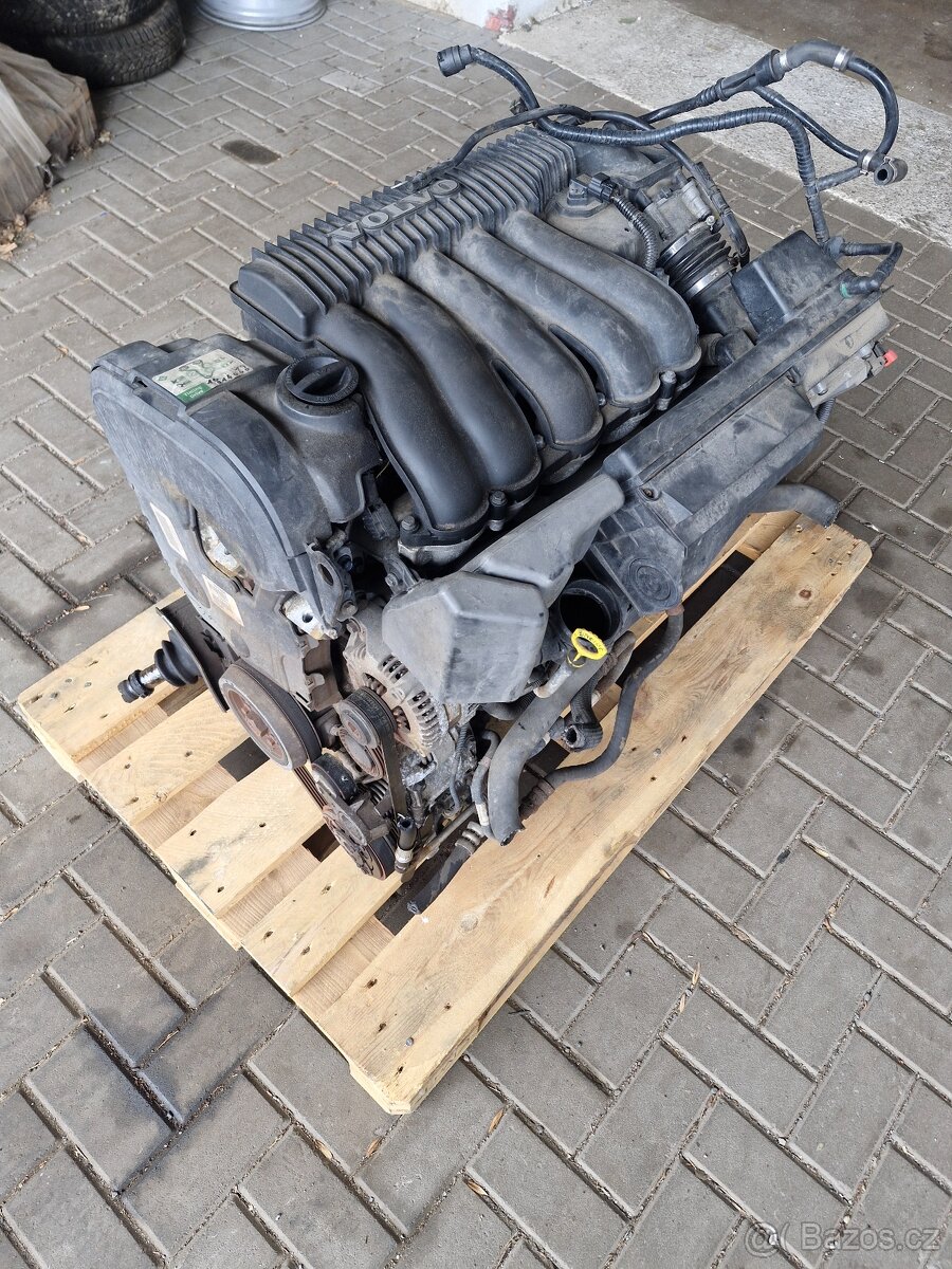 motor prevodovka Volvo 2.4 125kw B 5244 S4