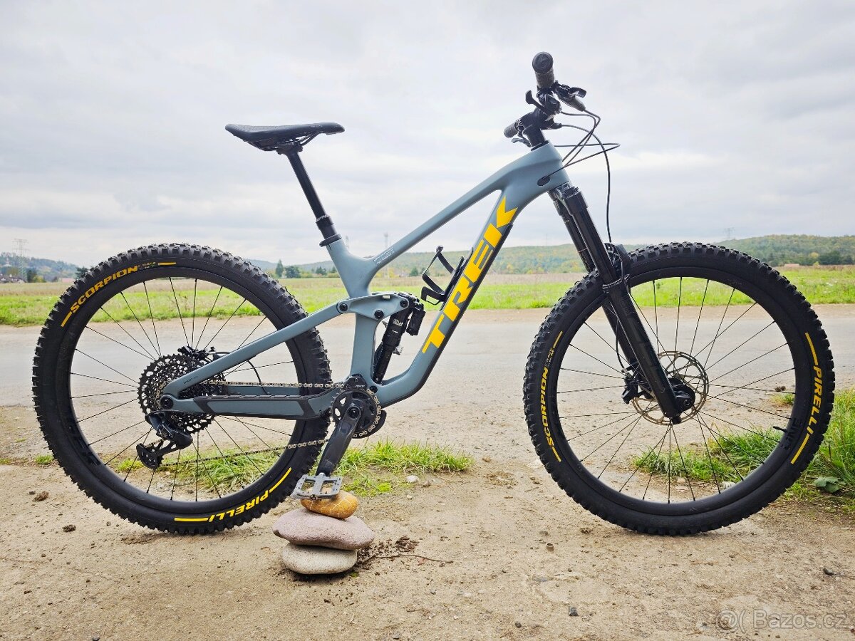 Trek Slash 9.8 GX Gen 5, Medium