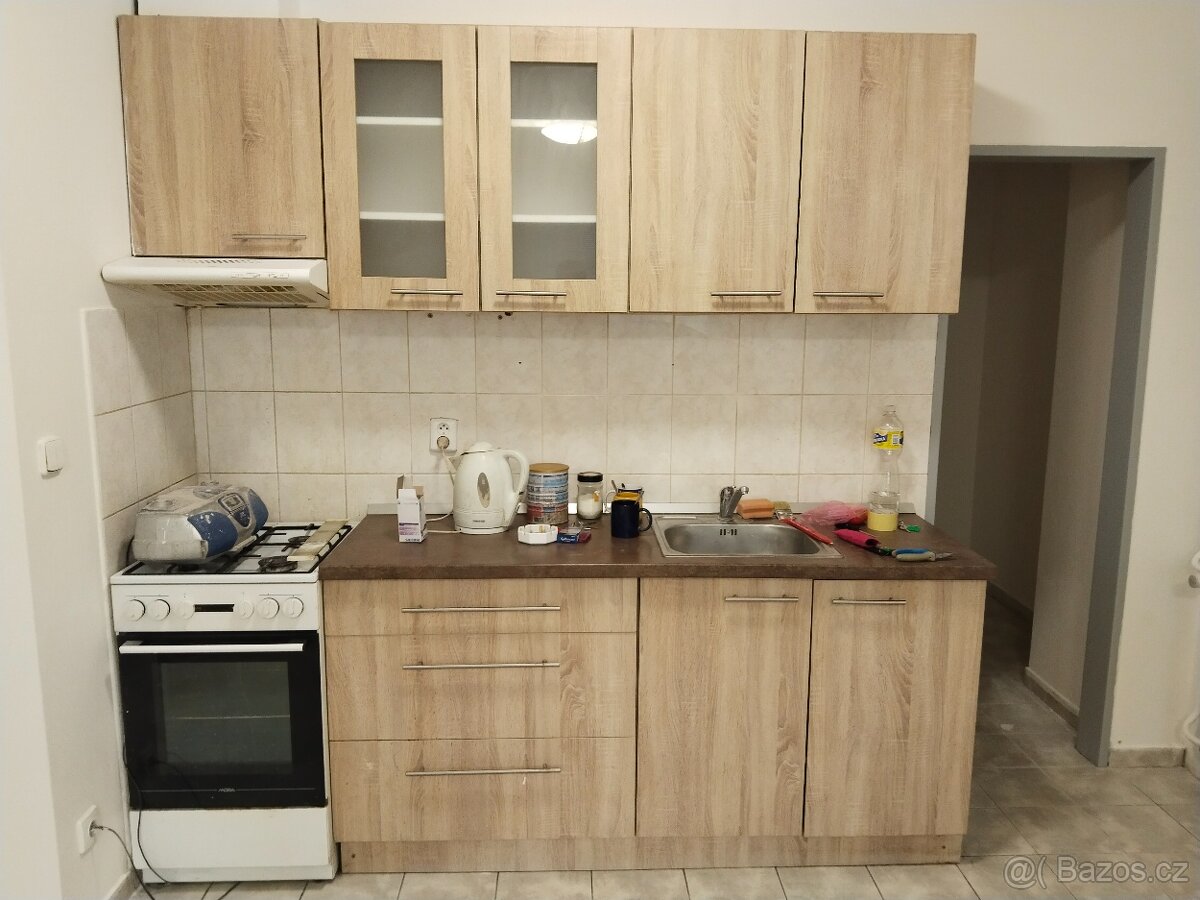 Kuchyňská linka 170cm