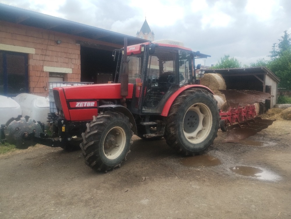 Traktor ZETOR 10540