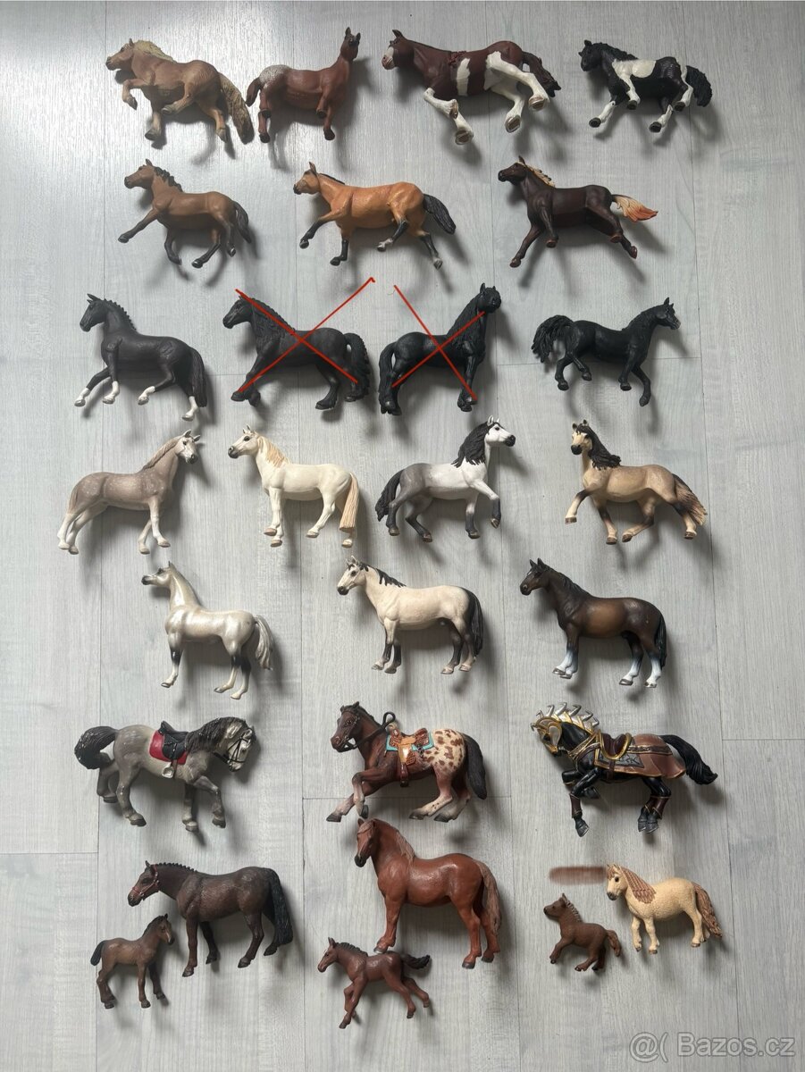 Figurky koně