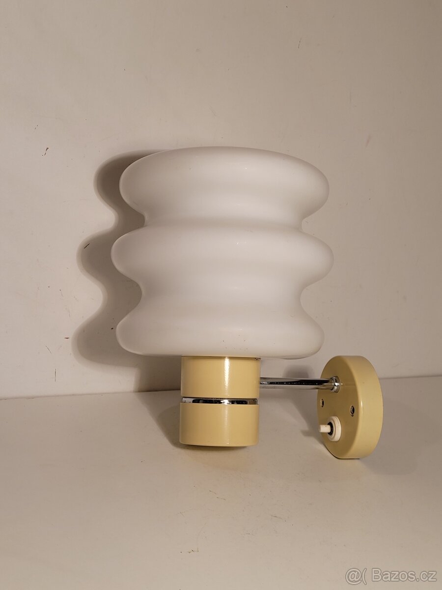 designová lampička Napako, nástěnná lampa