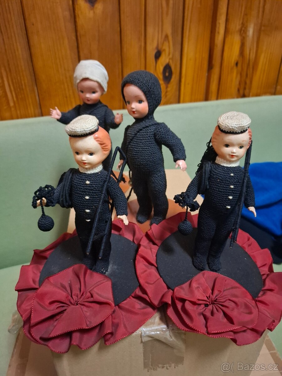 Starožitná celuloidová panenka kominíček