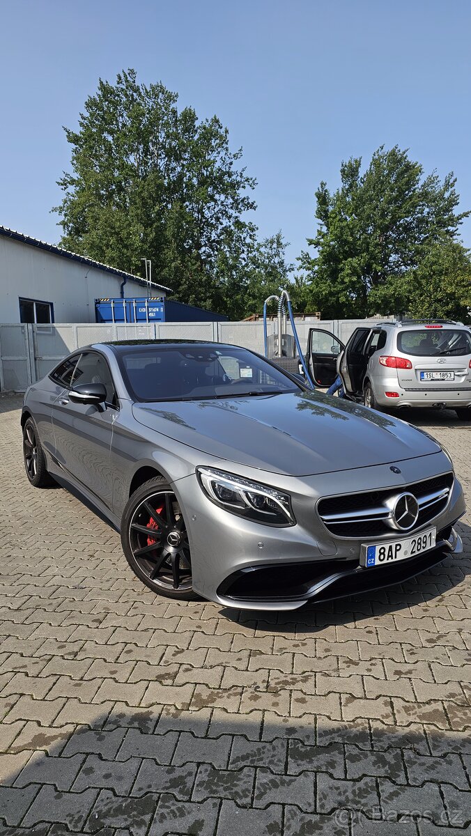 Mercede-Benz S63 AMG