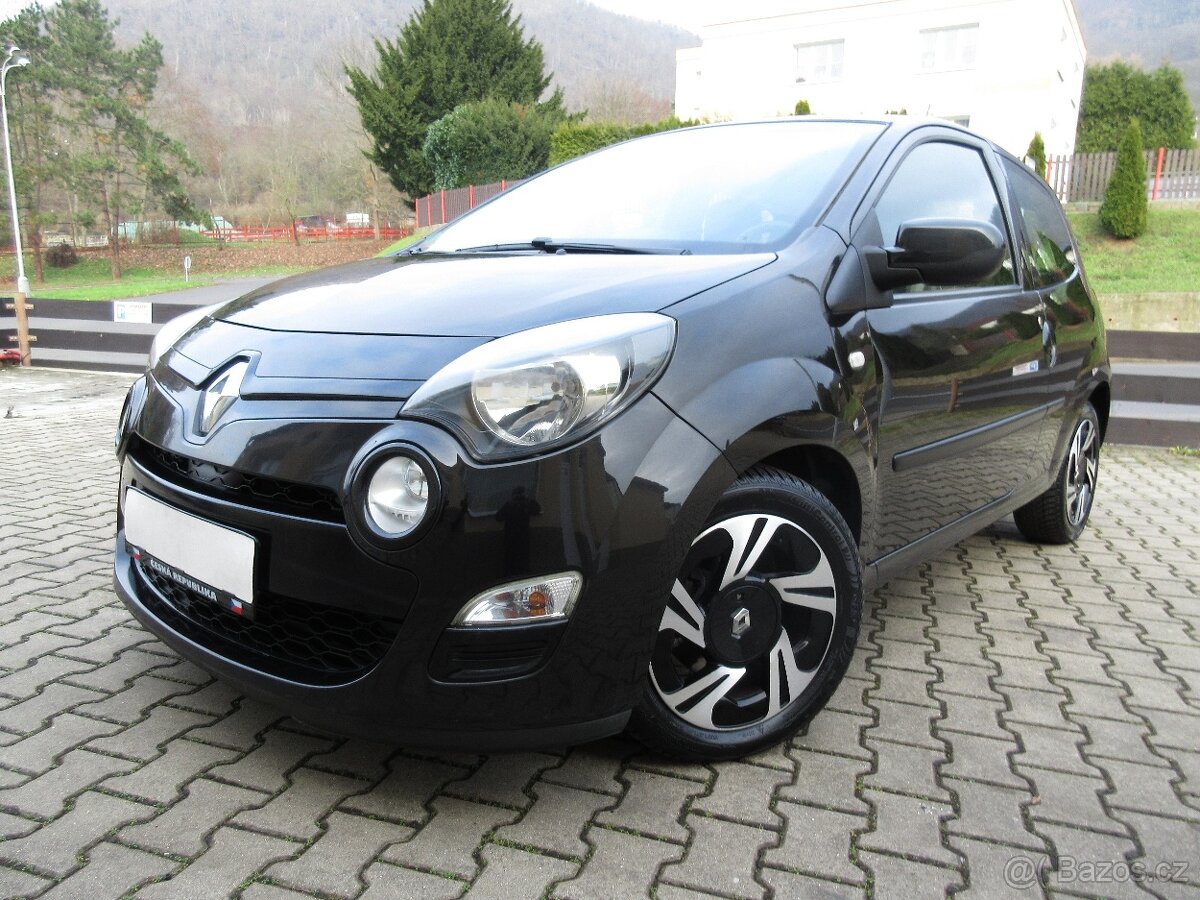 Renault Twingo 4/2014 1.2i 55Kw- 1. Majitel