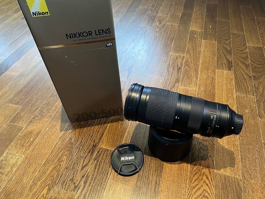 Nikon NIKKOR 200–500mm f/5.6E ED VR