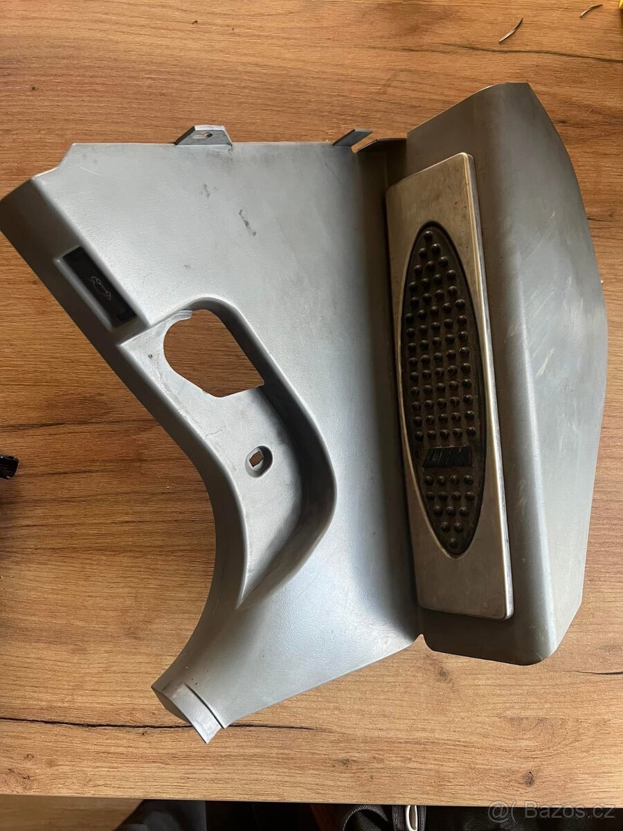 M-paket Footrest BMW e39