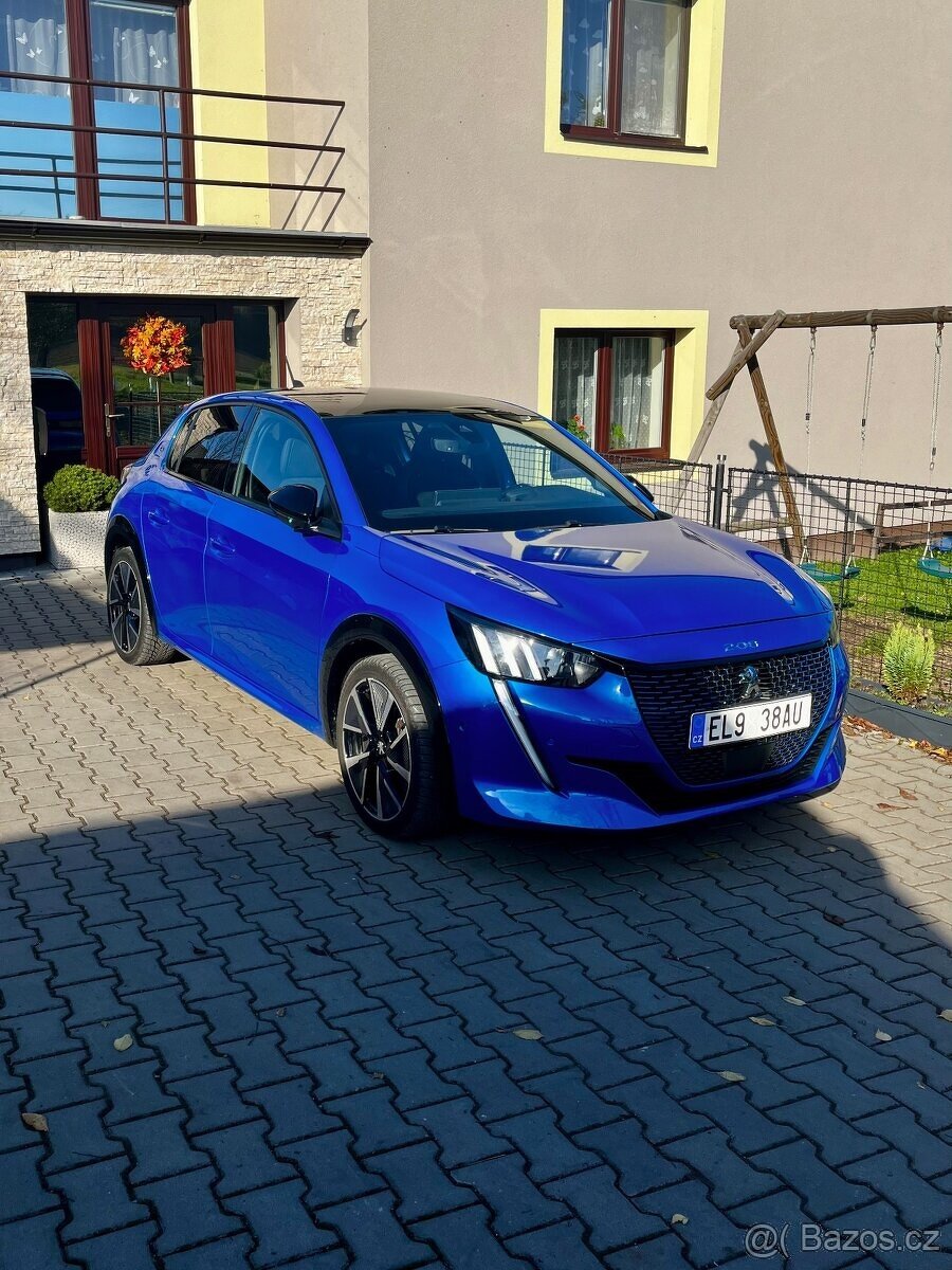 Peugeot e-208 GT 100 kw