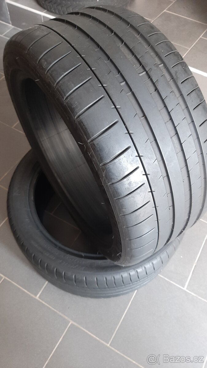 Pneumatiky zimní 235/65R16-C Continetal-vanco