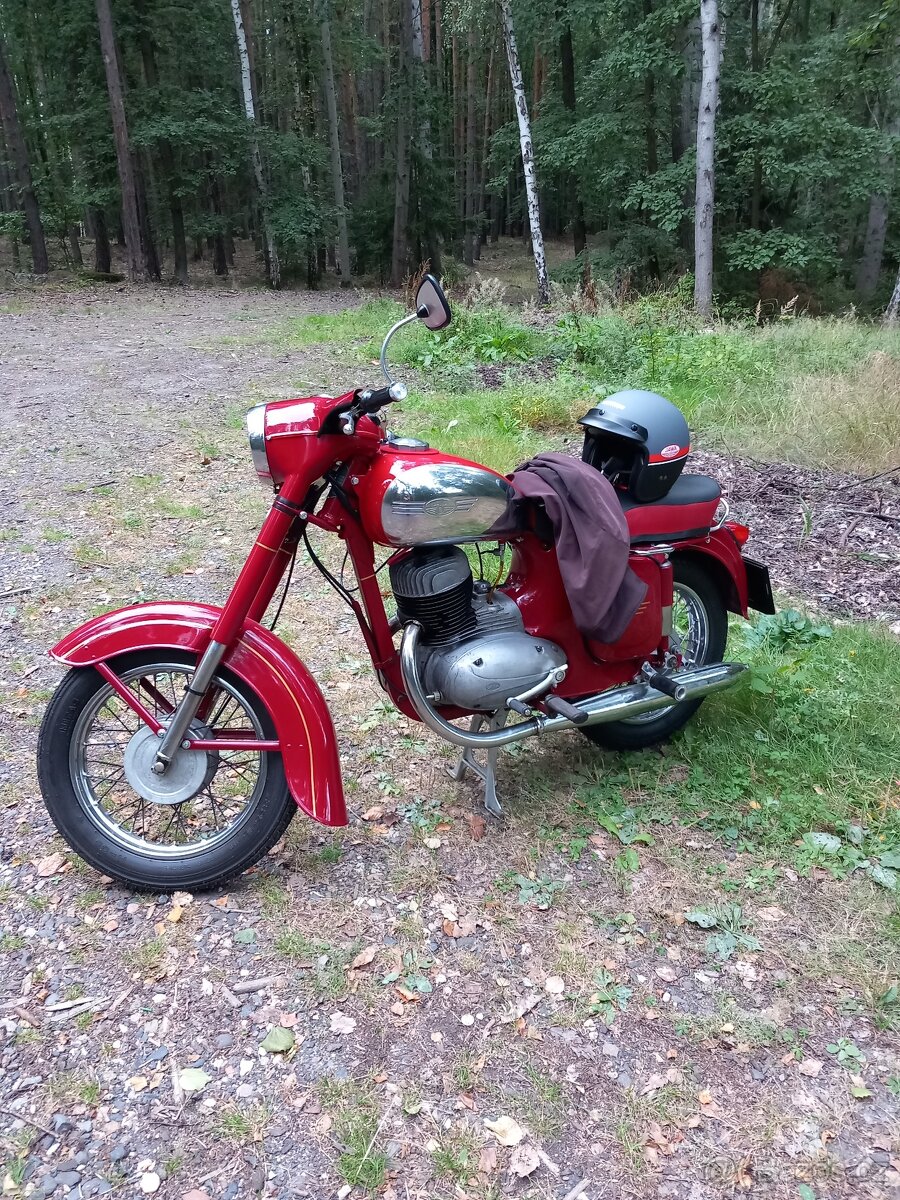 jawa 250 559 panelka r.v1964 s TP
