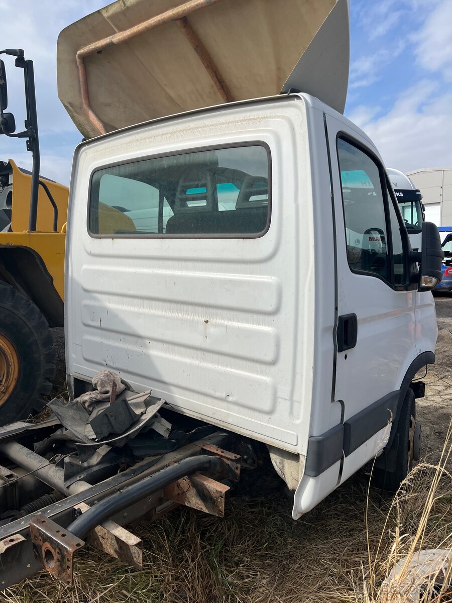 Iveco Daily 35 C17 - kabina