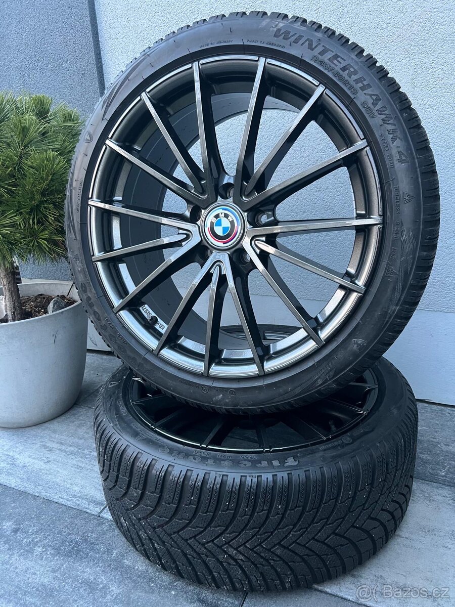 BMW 5x120 245/40 R19 zimní