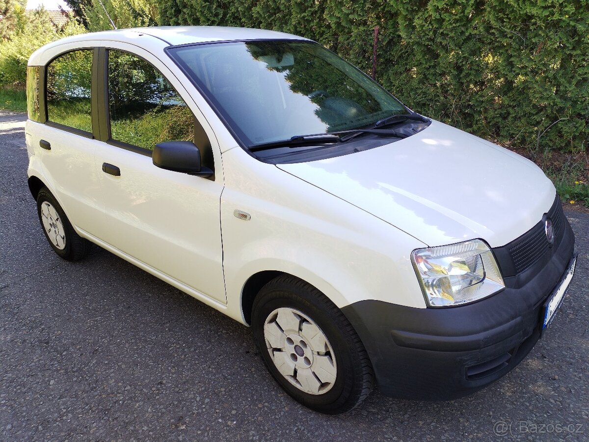 FIAT PANDA 1.1 2009 najeto 88 000km