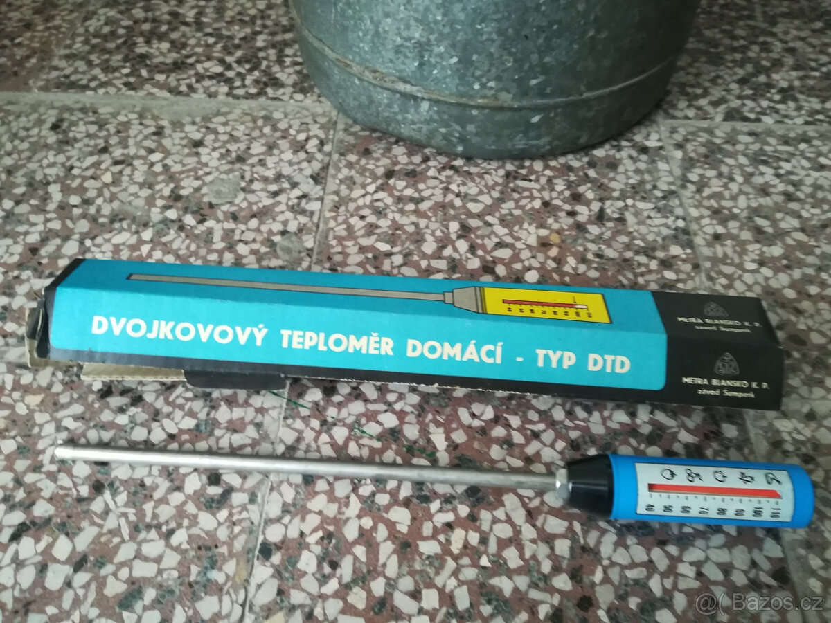 Zavařovací hrnec, teploměr