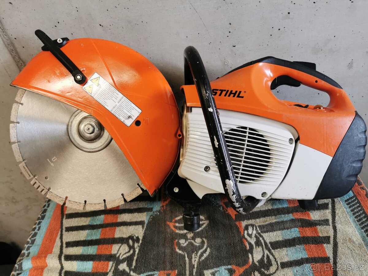 Prodam rozbrusovaci pilu stihl TS 420