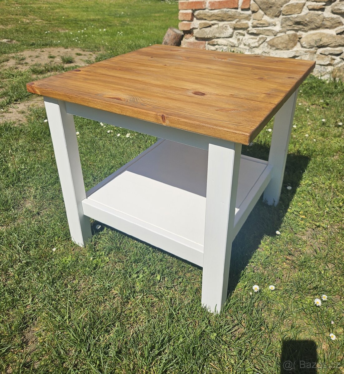 Konferenční-odkládací stolek Ikea Hemnes