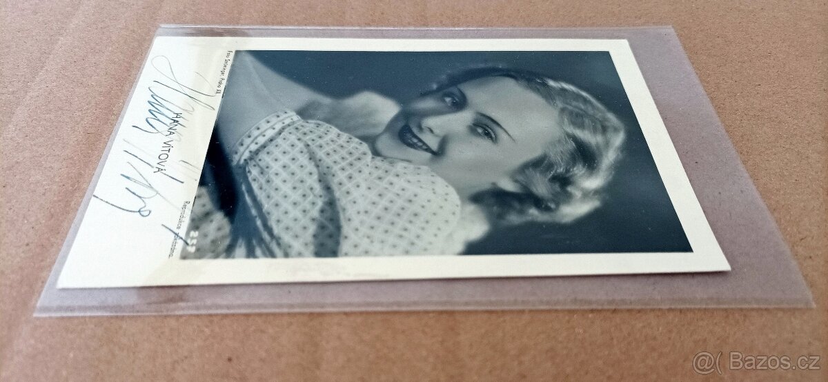 Hana Vítová, autogram na propagační fotografii, 30. léta